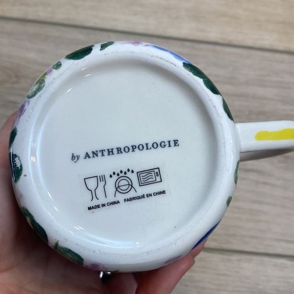 Anthropologie | Dawn | Monogram M Mug - Picture 6 of 8